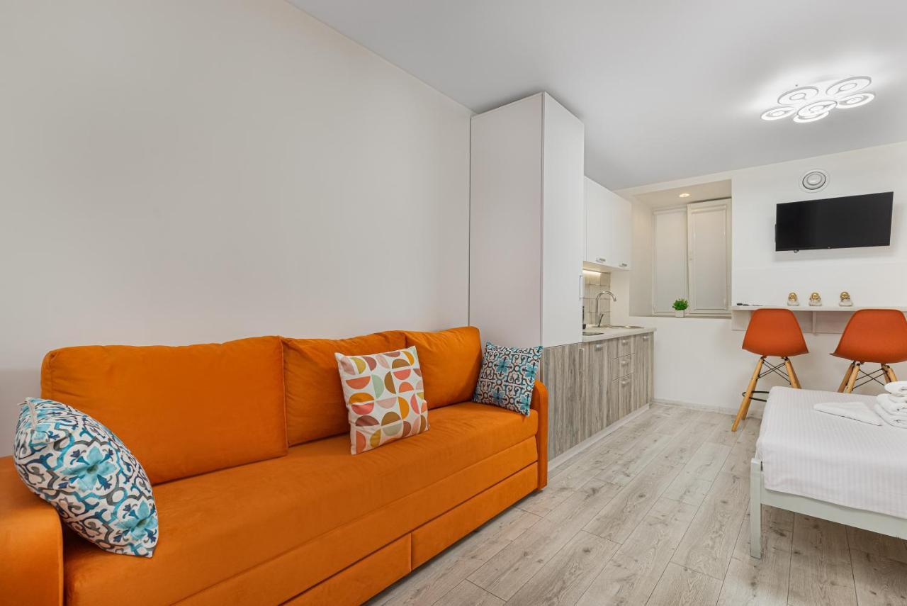 Suites On Chaikovskogo Odessa Buitenkant foto