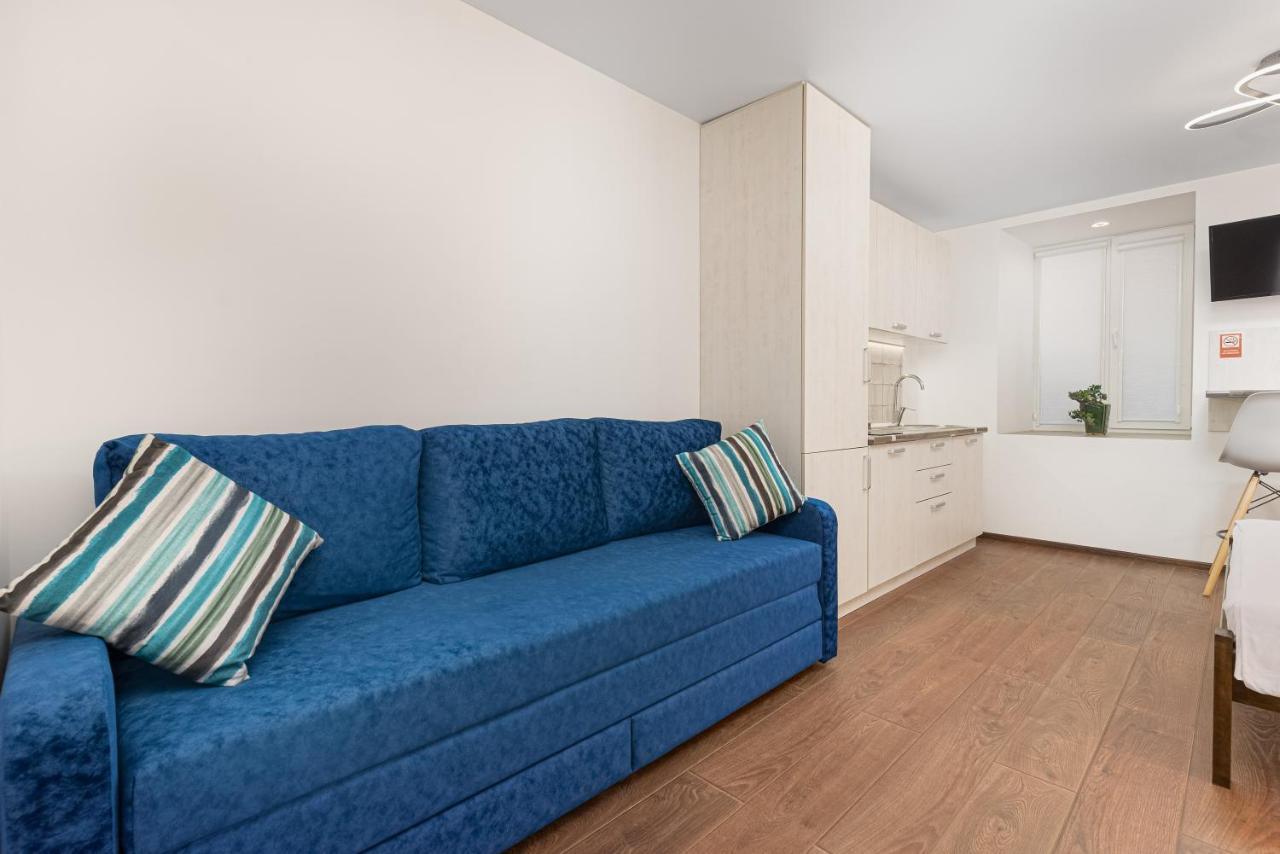 Suites On Chaikovskogo Odessa Buitenkant foto