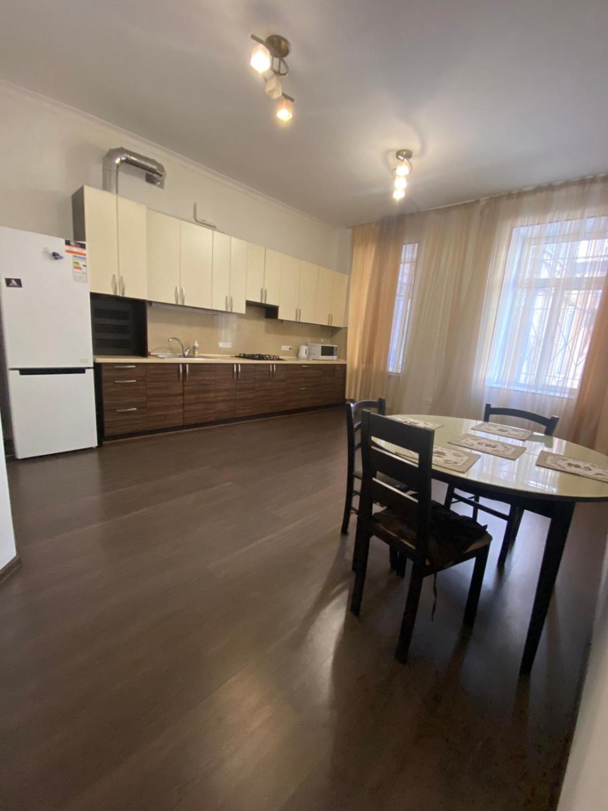 Suites On Chaikovskogo Odessa Buitenkant foto