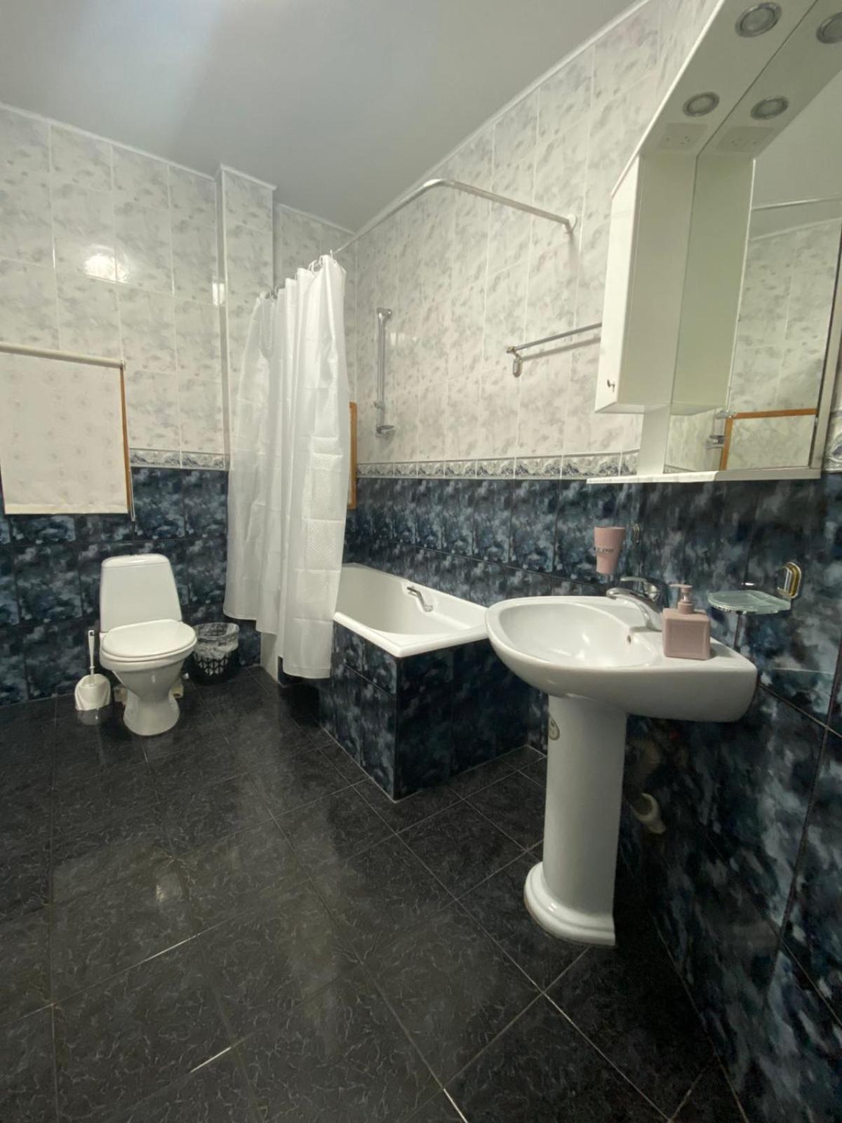 Suites On Chaikovskogo Odessa Buitenkant foto