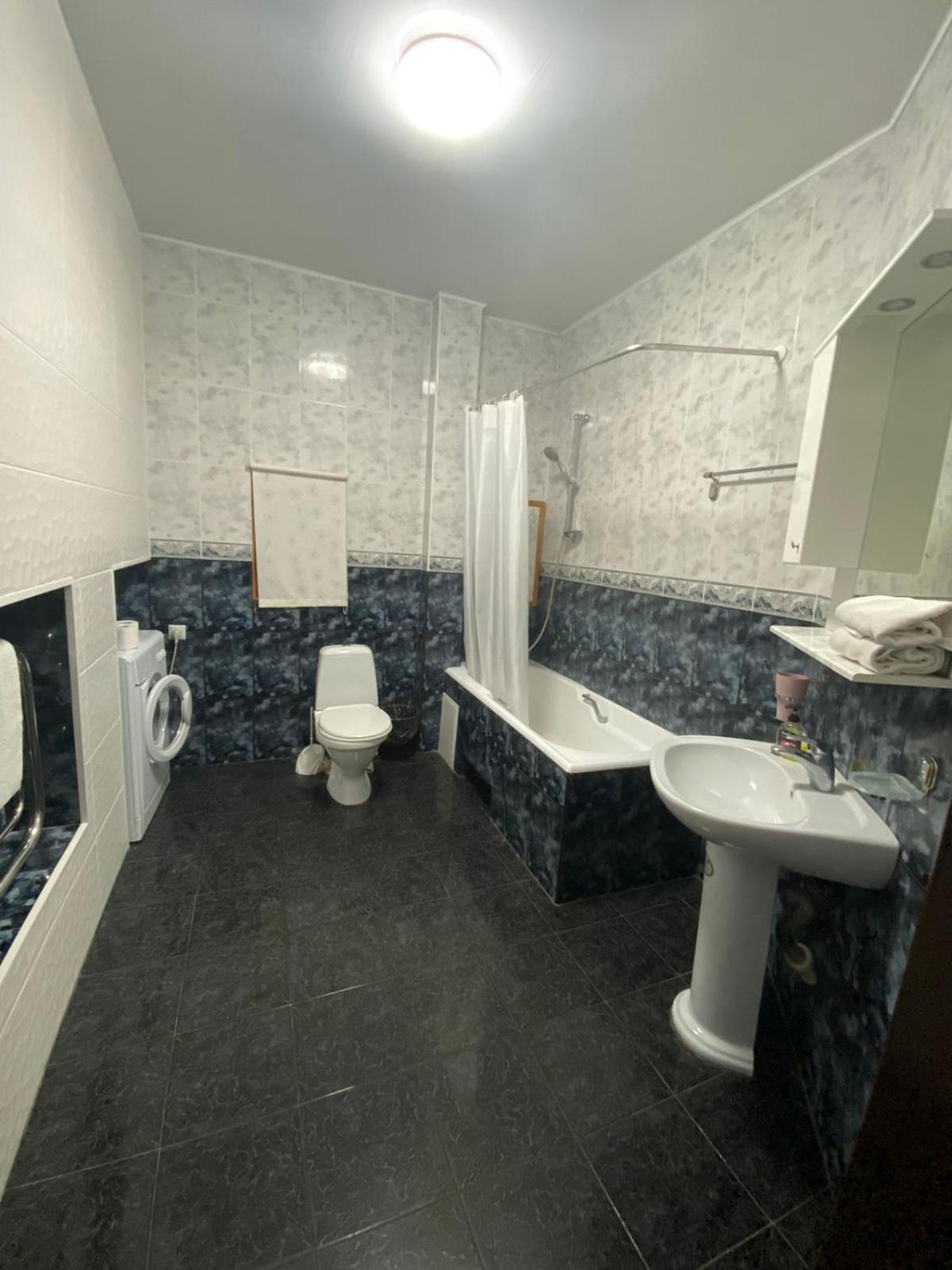 Suites On Chaikovskogo Odessa Buitenkant foto
